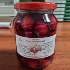 Bio magozott meggybefőtt - 720ml