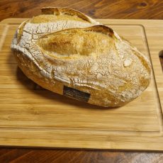 Kovászos Fehér Kenyér - kicsi 0,5kg Kovászos Fehér Kenyér - kicsi 0,5kg