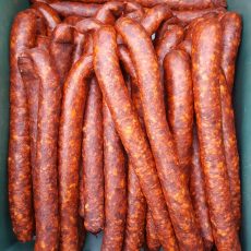 Kisberényi Mangalica Füstölt kolbász csípős fűszerpaprikával  - 1 pár kolbász kb 0,5 kg-os  -  10.000 Ft/kg